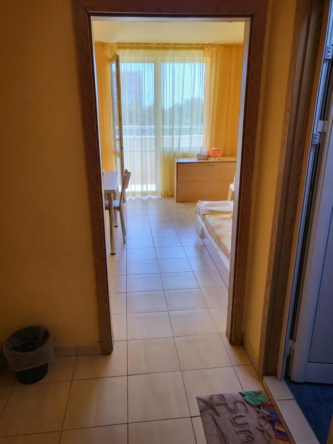 Apartamenti Ivaia Apartment Varna Ngoại thất bức ảnh