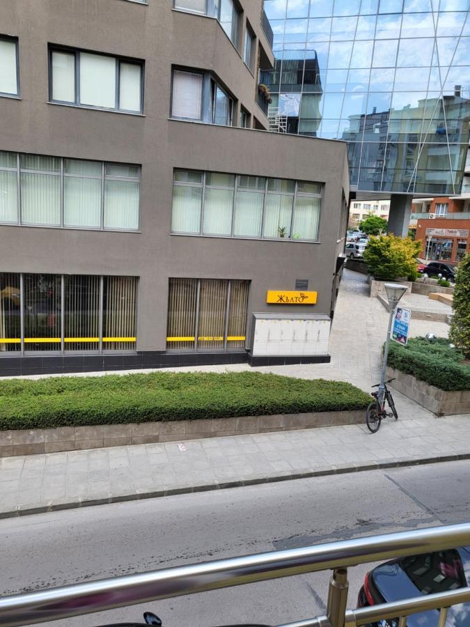 Apartamenti Ivaia Apartment Varna Ngoại thất bức ảnh