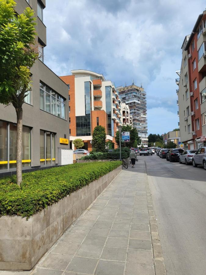 Apartamenti Ivaia Apartment Varna Ngoại thất bức ảnh