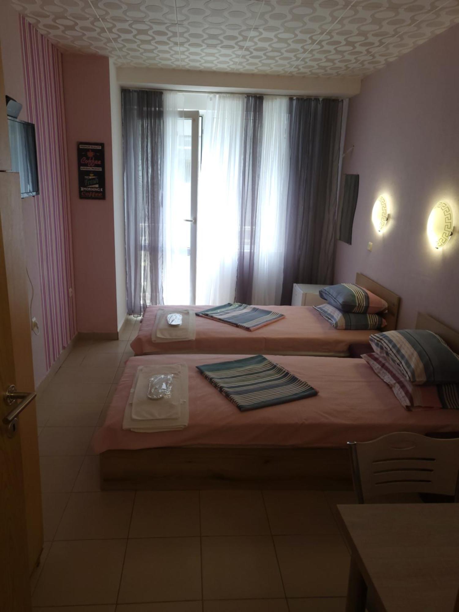 Apartamenti Ivaia Apartment Varna Ngoại thất bức ảnh